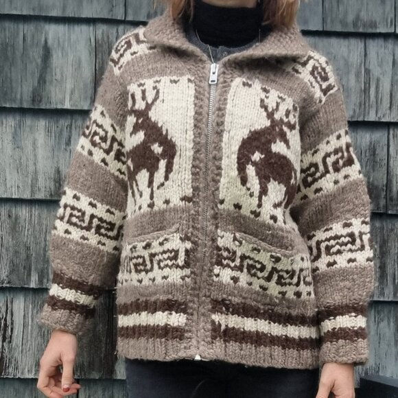 Cowichan knit - Picture 2 of 5